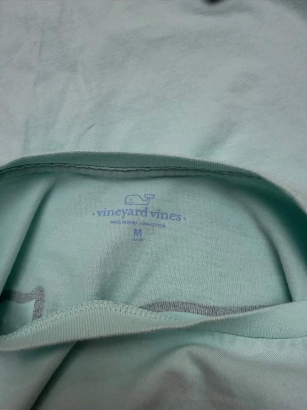Vineyard vines tee
